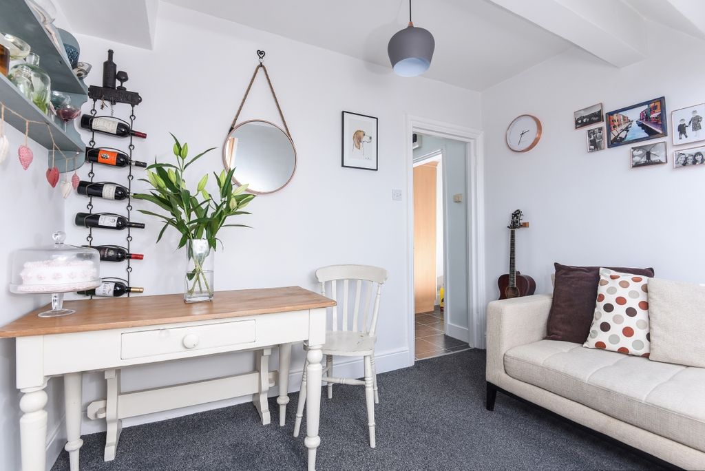 Property photo 3 of 7 234827 (2)c