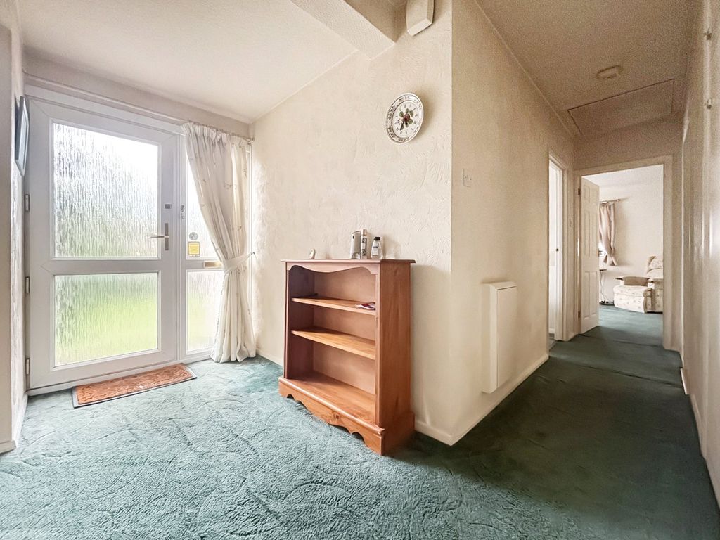 Property photo 3 of 19 Hallway