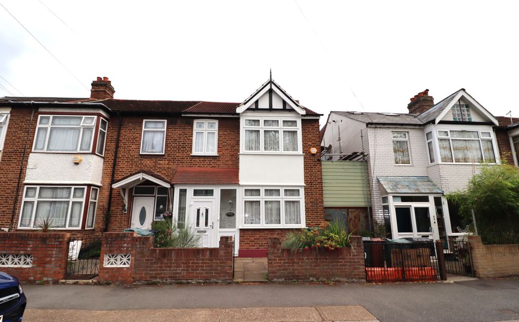 Property photo 1 of 11