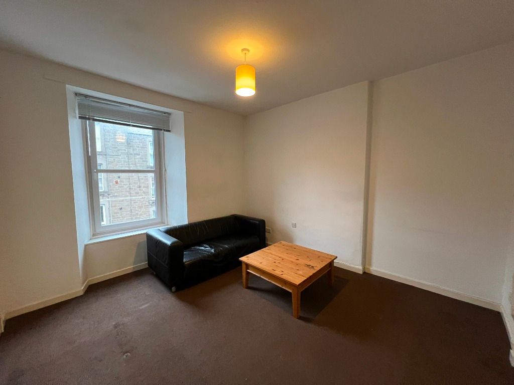 Property photo 2 of 11 Photo 2