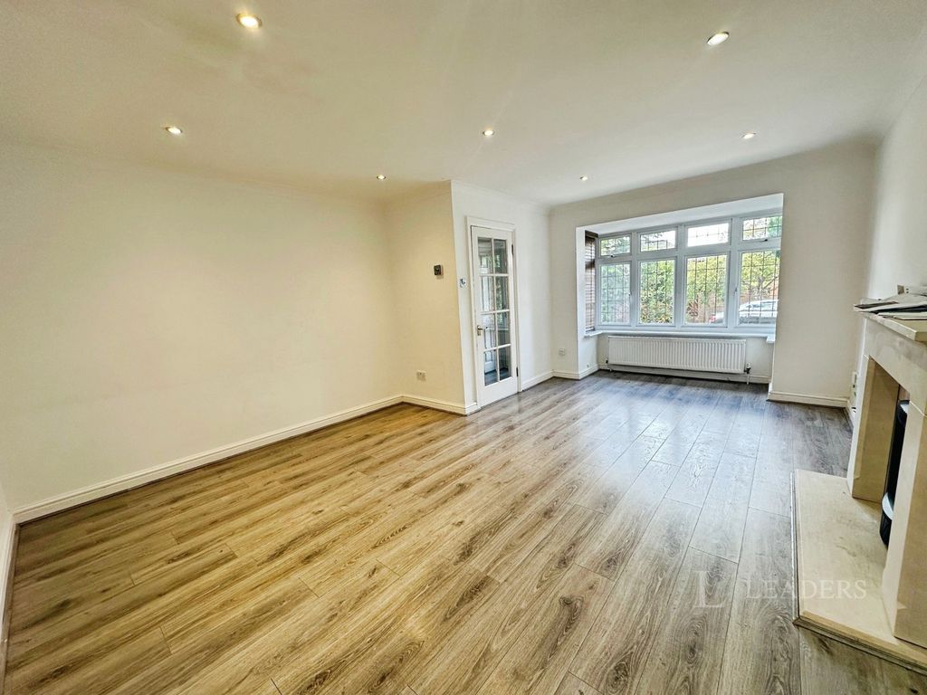 Property photo 2 of 36 Pbox-Img.Jpg