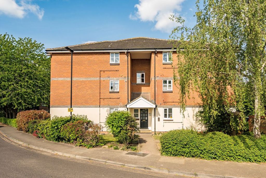 Property photo 1 of 6