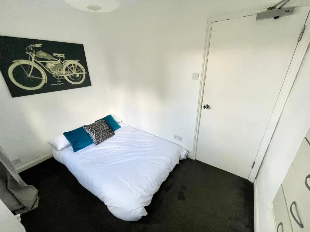 Property photo 2 of 4