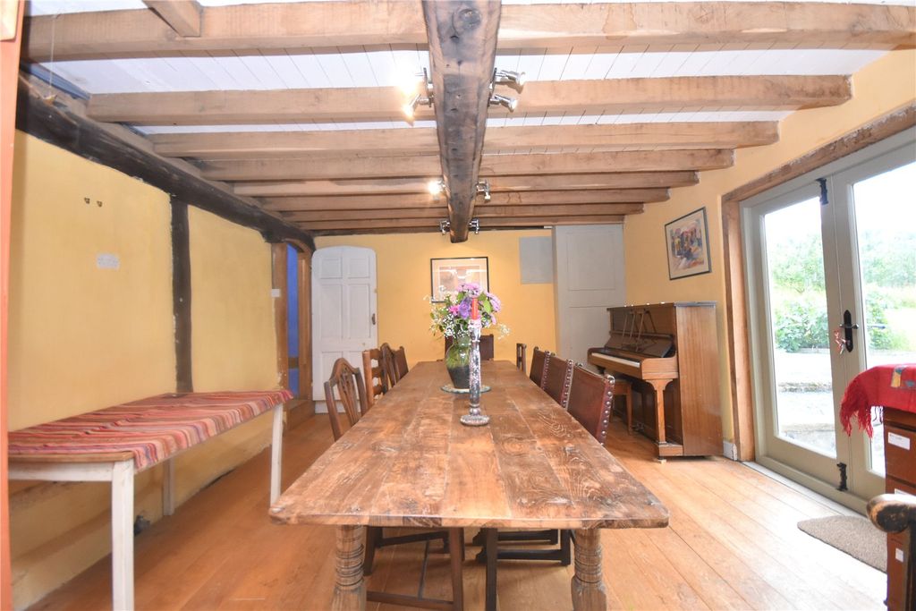 Property photo 3 of 27 Picture No. 08