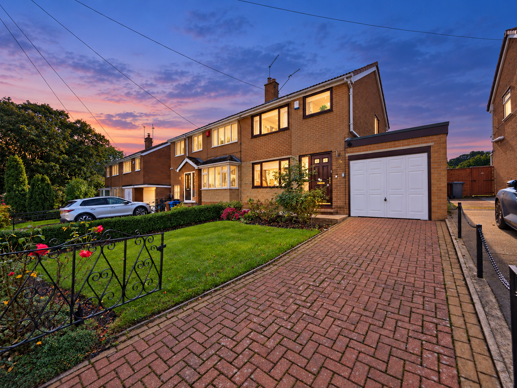 Property photo 1 of 18