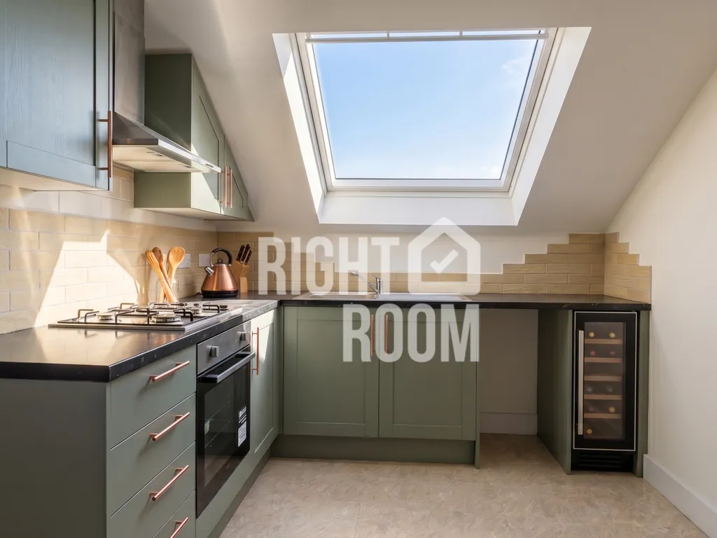 Apartment in Portsmouth, North End - More