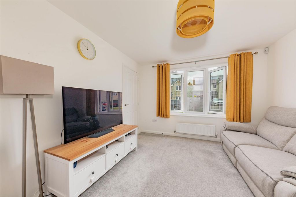 Property photo 2 of 18 47 Dighty Street Monifieth-5.Jpg