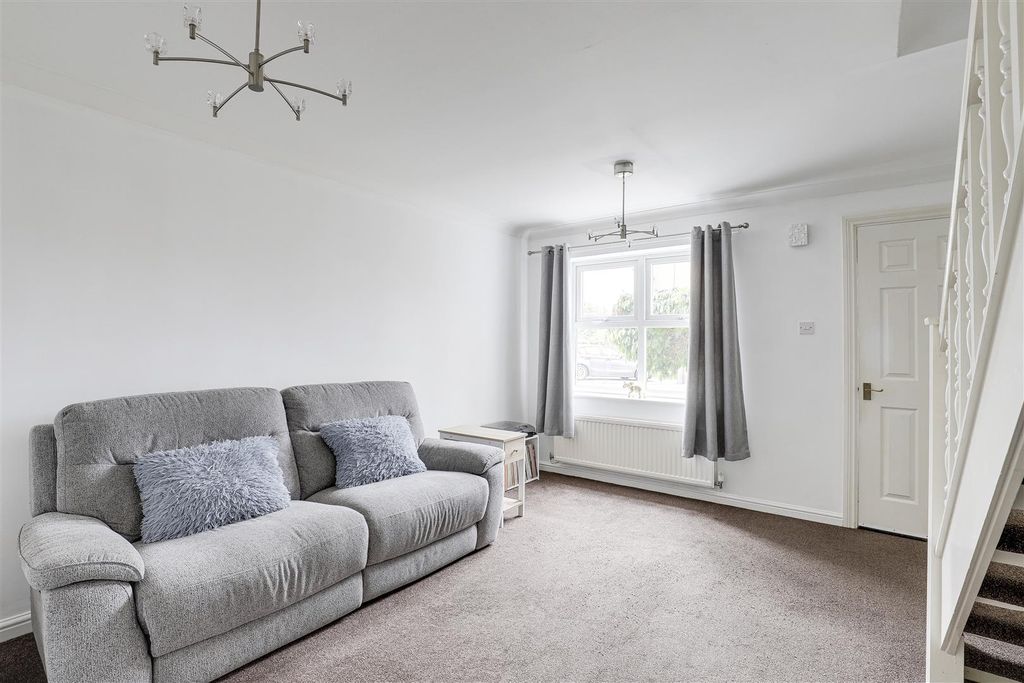 Property photo 2 of 18 3396.Jpg