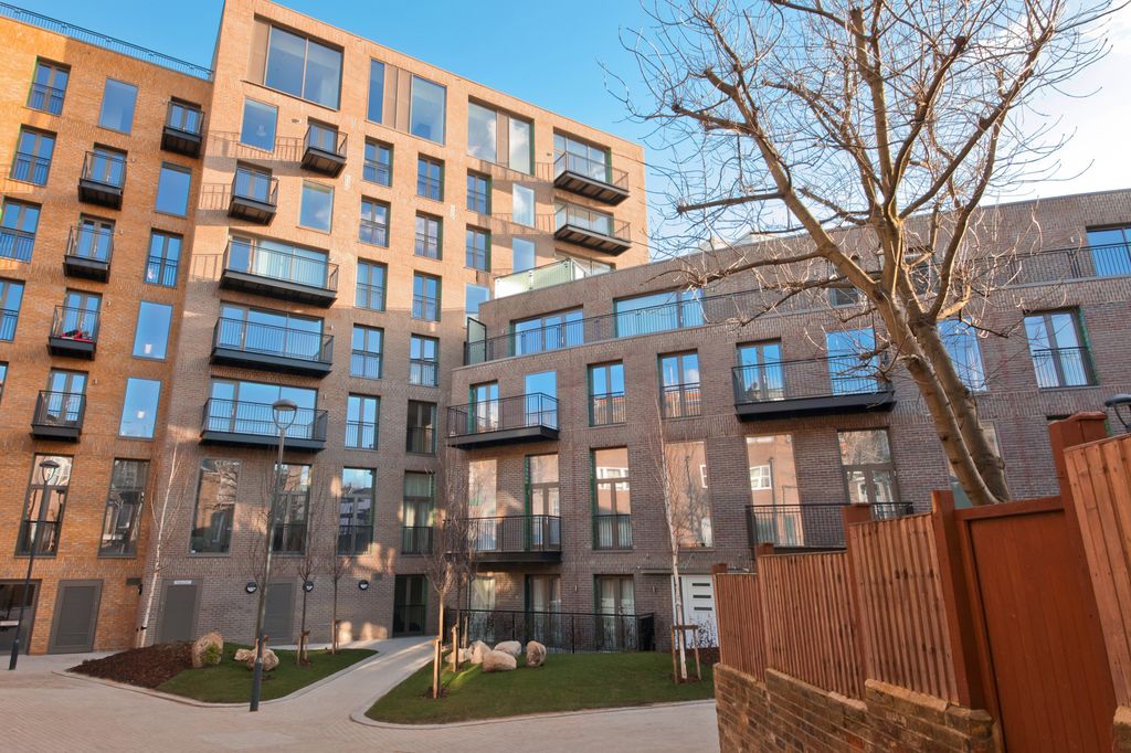 Property photo 2 of 2