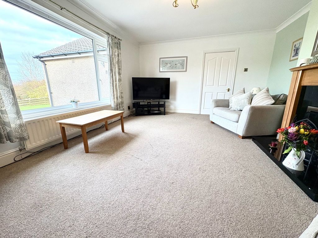 Property photo 3 of 26