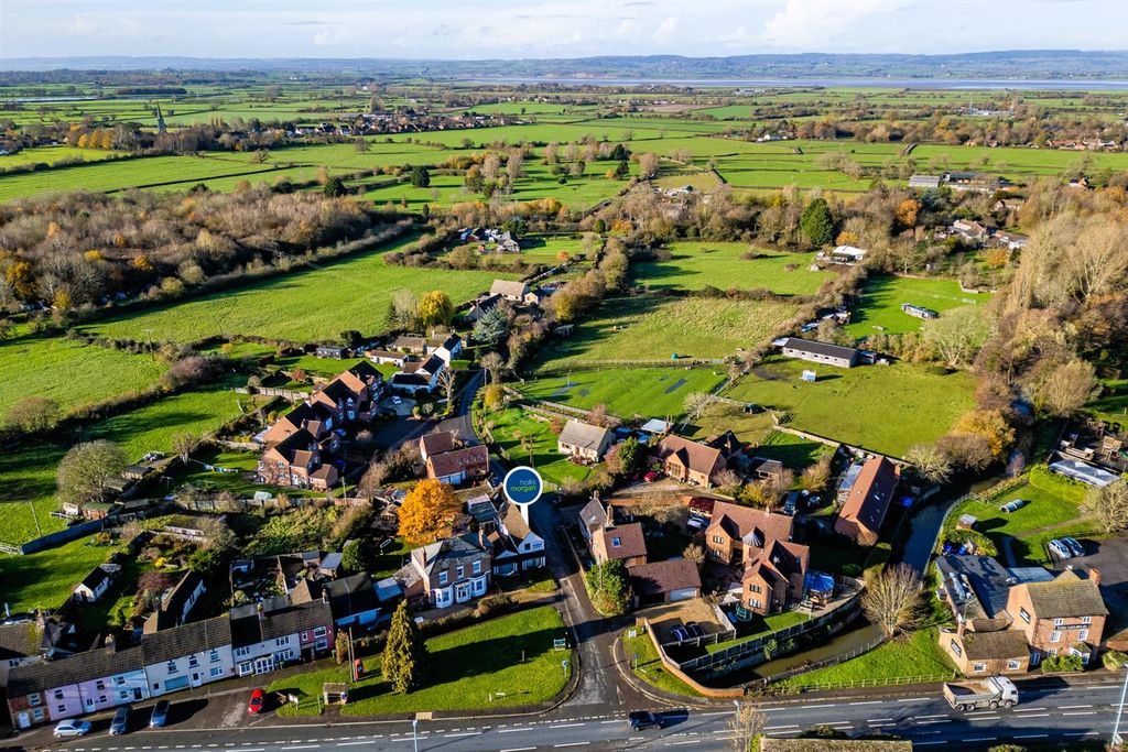 Property photo 1 of 46 Georgia House, Cambridge, Gloucester Gl2 7Al | Fre