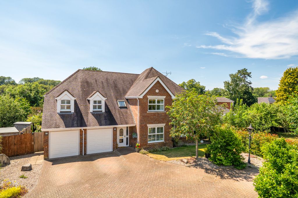 Property photo 1 of 16