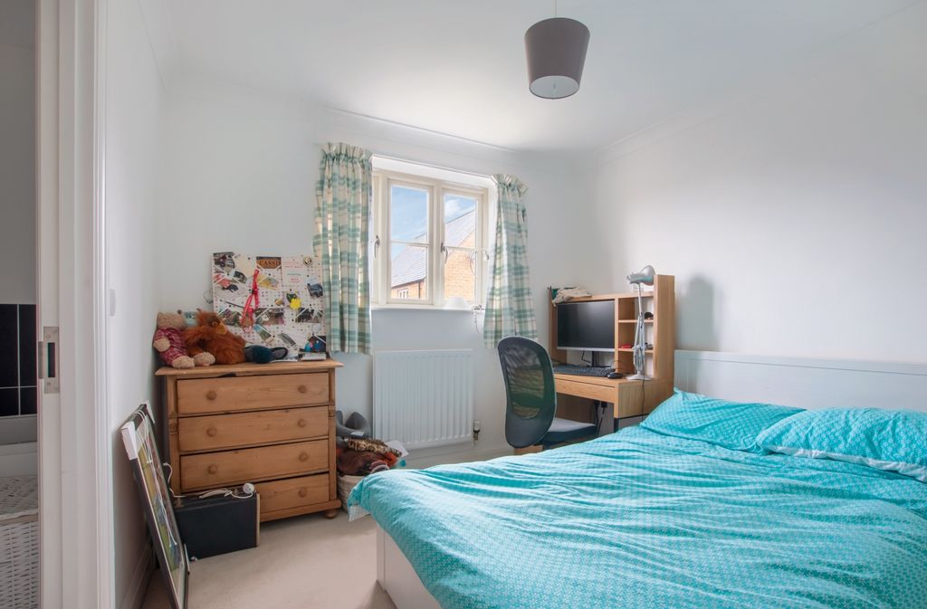 Property photo 3 of 10 Dsc_0941-Hdr