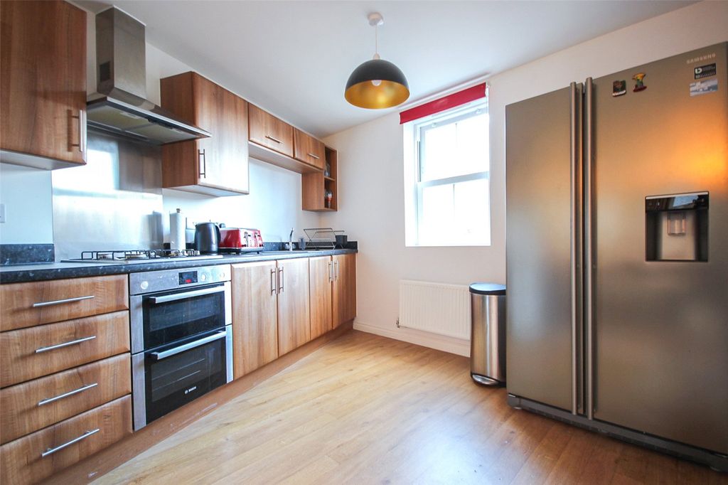 Property photo 3 of 9 Picture No. 02