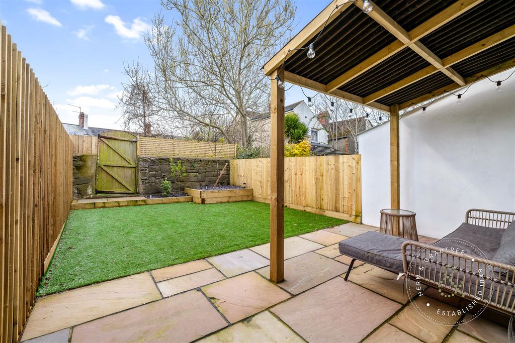 Property photo 3 of 32 Hern Crabtree-11.Jpg