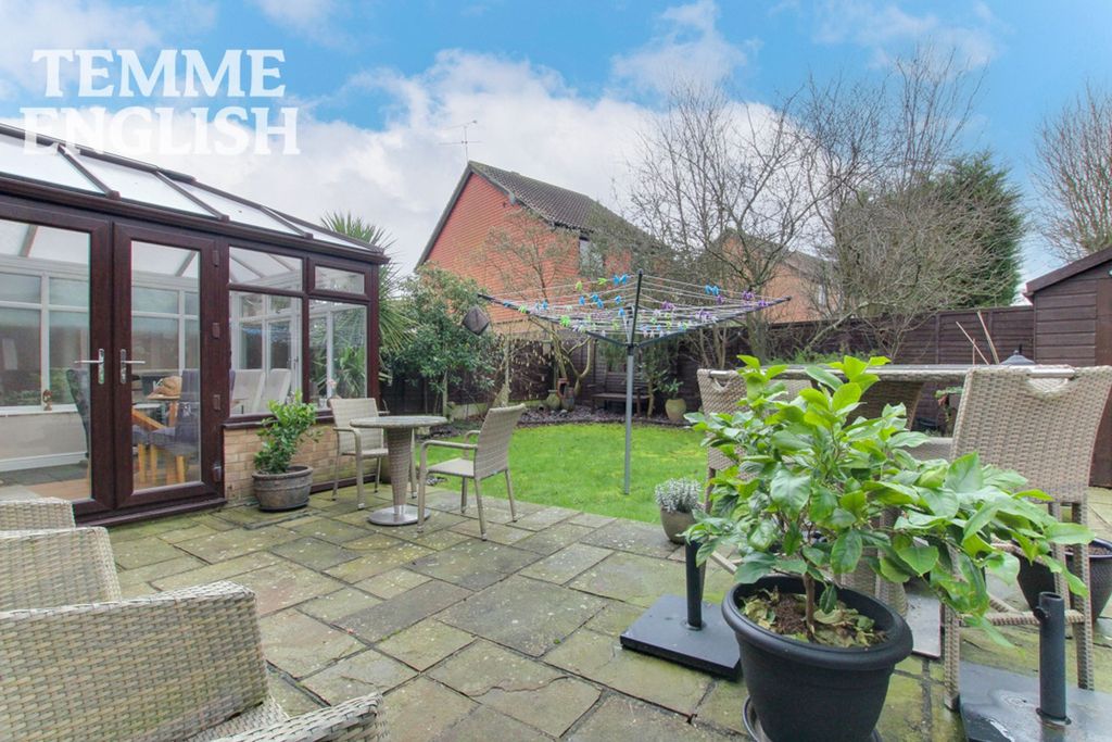 Property photo 2 of 22