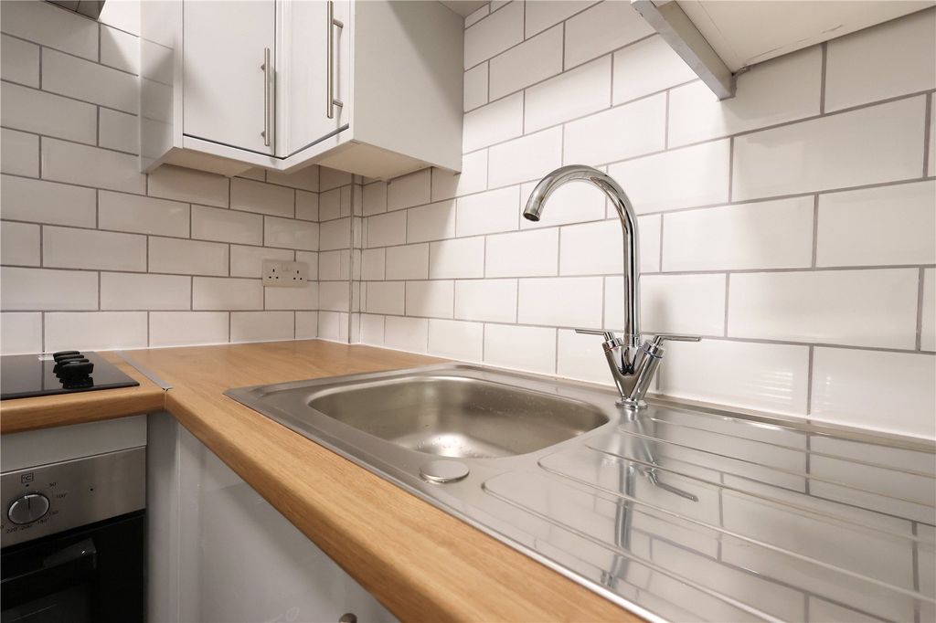 Property photo 3 of 20 Picture No. 09