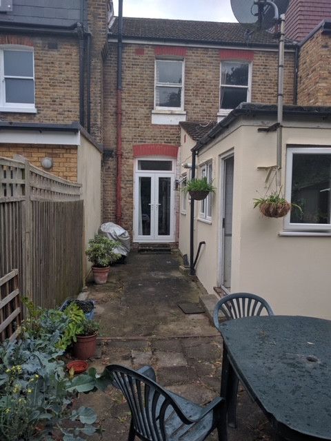 Property photo 3 of 4