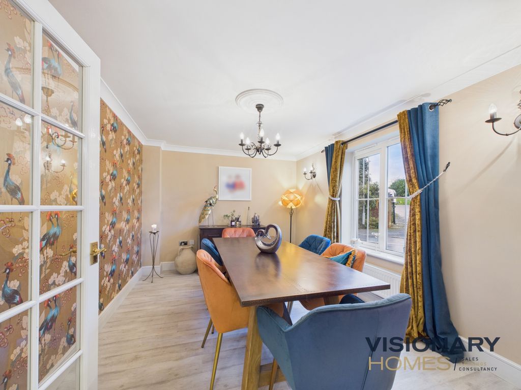 Property photo 2 of 18 Dining Room