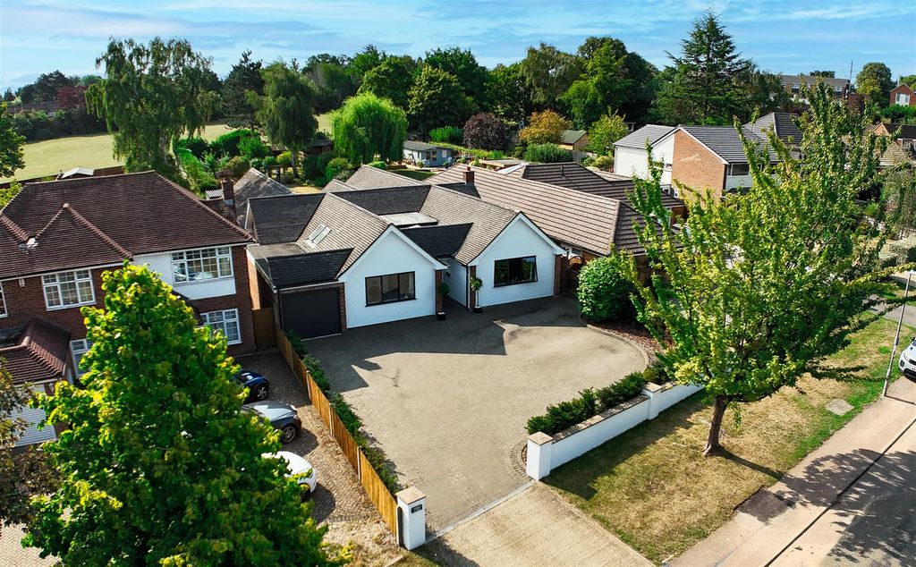 Property photo 1 of 73 Dji_20250806100104_0025_D.Jpg