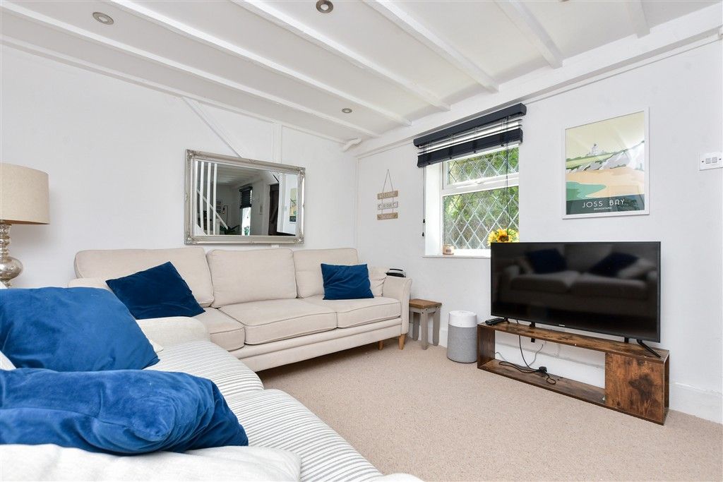 Property photo 3 of 15 Sitting Room