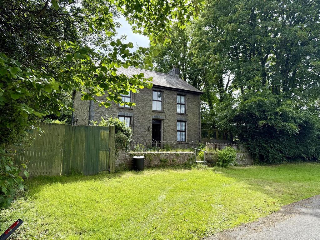 Property photo 1 of 27 Location
