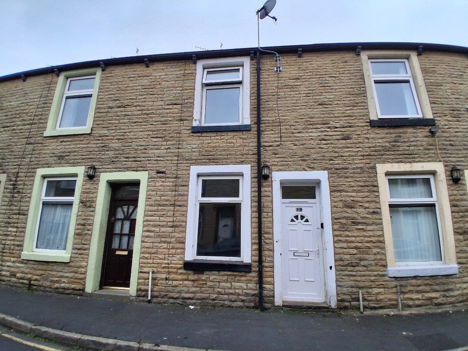 Property photo 1 of 19