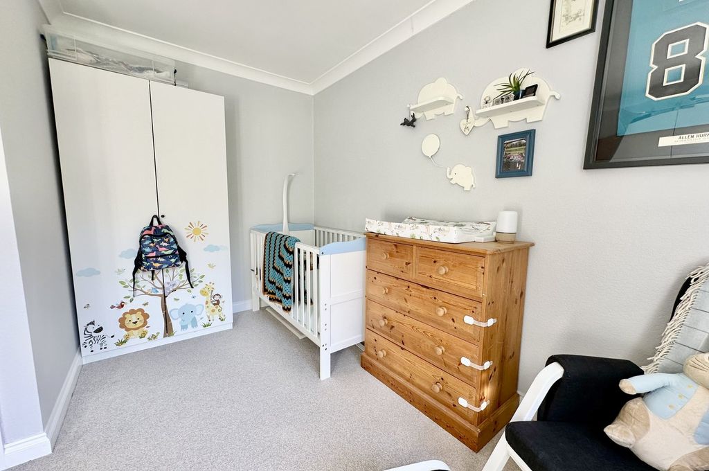 Additional image 9 of 2 bed flat for saleDean Park Road, Bournemouth BH1