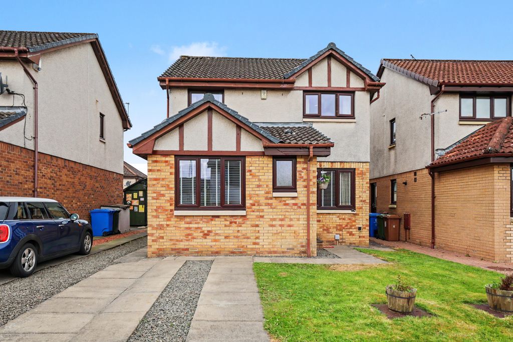 Property photo 1 of 31