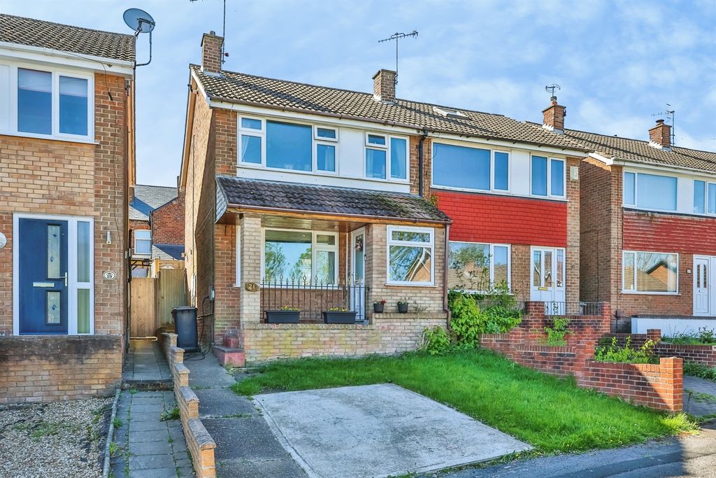 Property photo 1 of 19