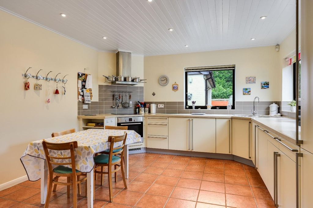 Property photo 3 of 30 Img (3).Jpg