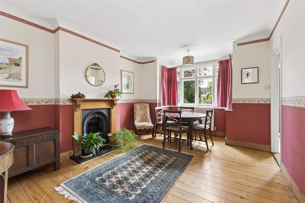 Property photo 2 of 14 Dining Room