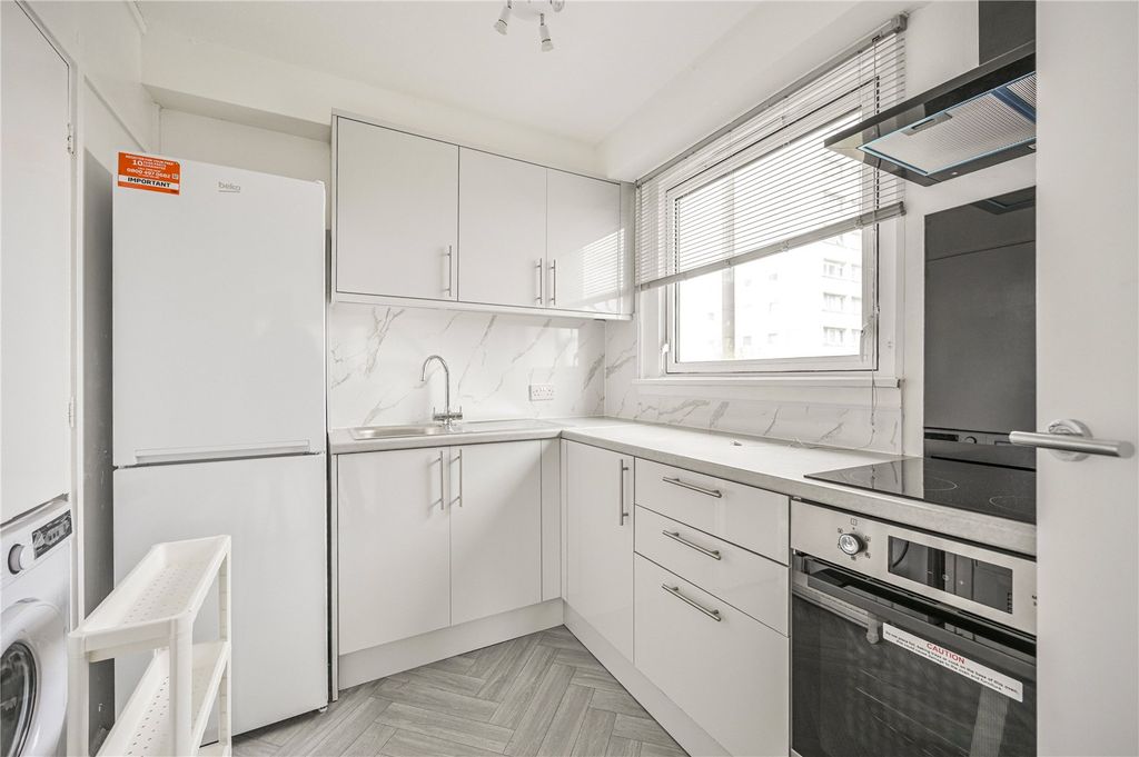 Property photo 1 of 8 Picture No. 05