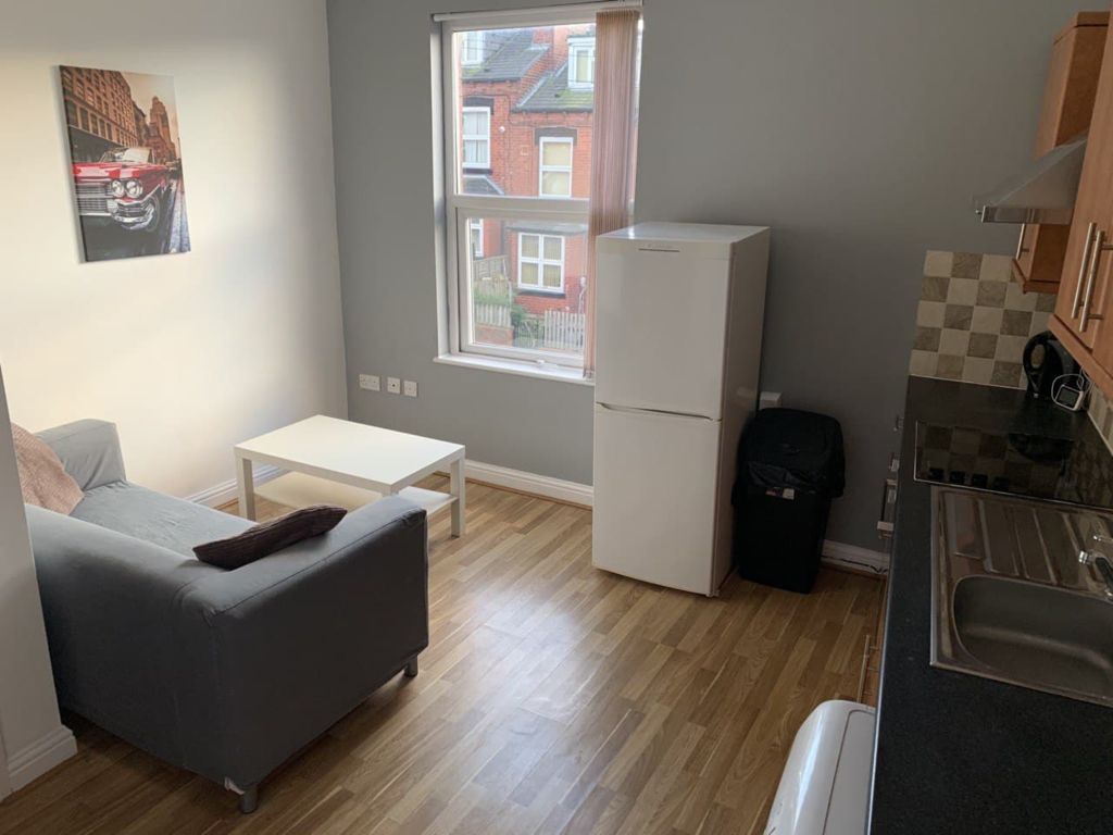 Property photo 3 of 7