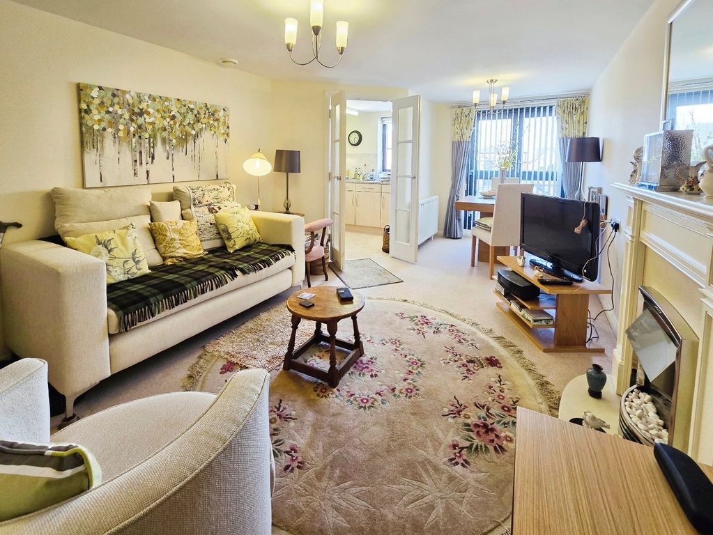 Property photo 2 of 13 Picture No. 10