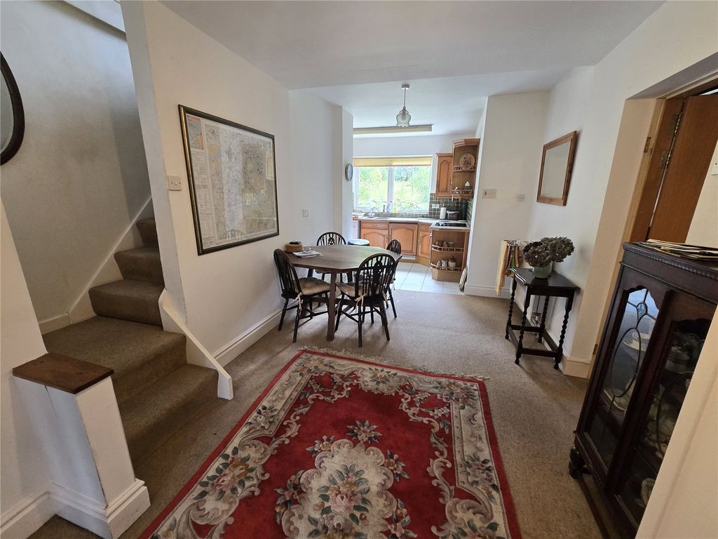 Property photo 2 of 37 Picture No. 53