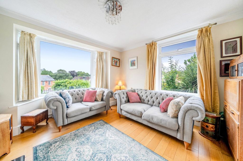 Property photo 2 of 13 Sitting Room