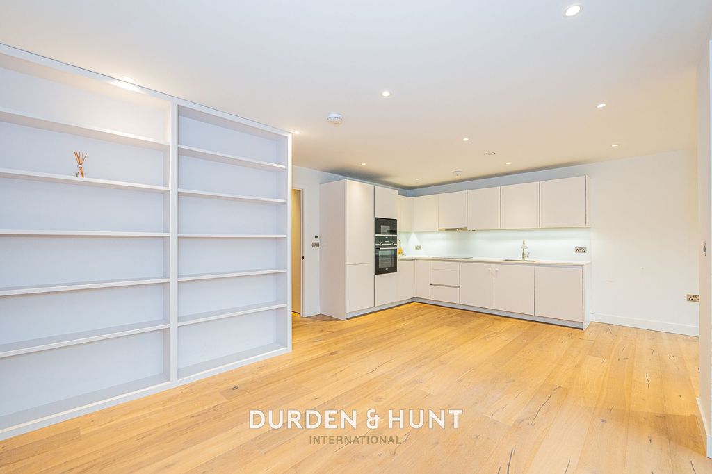 Property photo 3 of 29