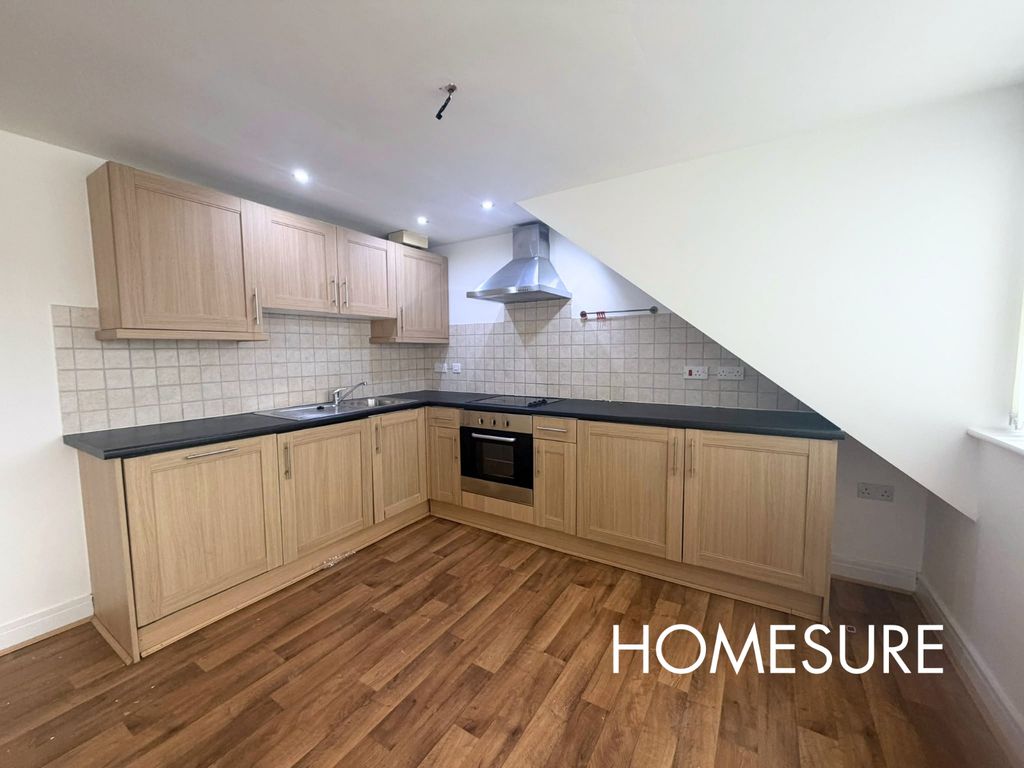 Property photo 1 of 8 Kitchen