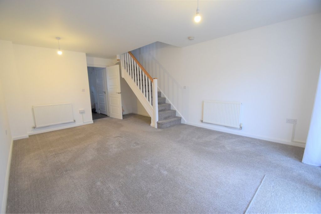 Property photo 3 of 12 Cullompton Seddons
