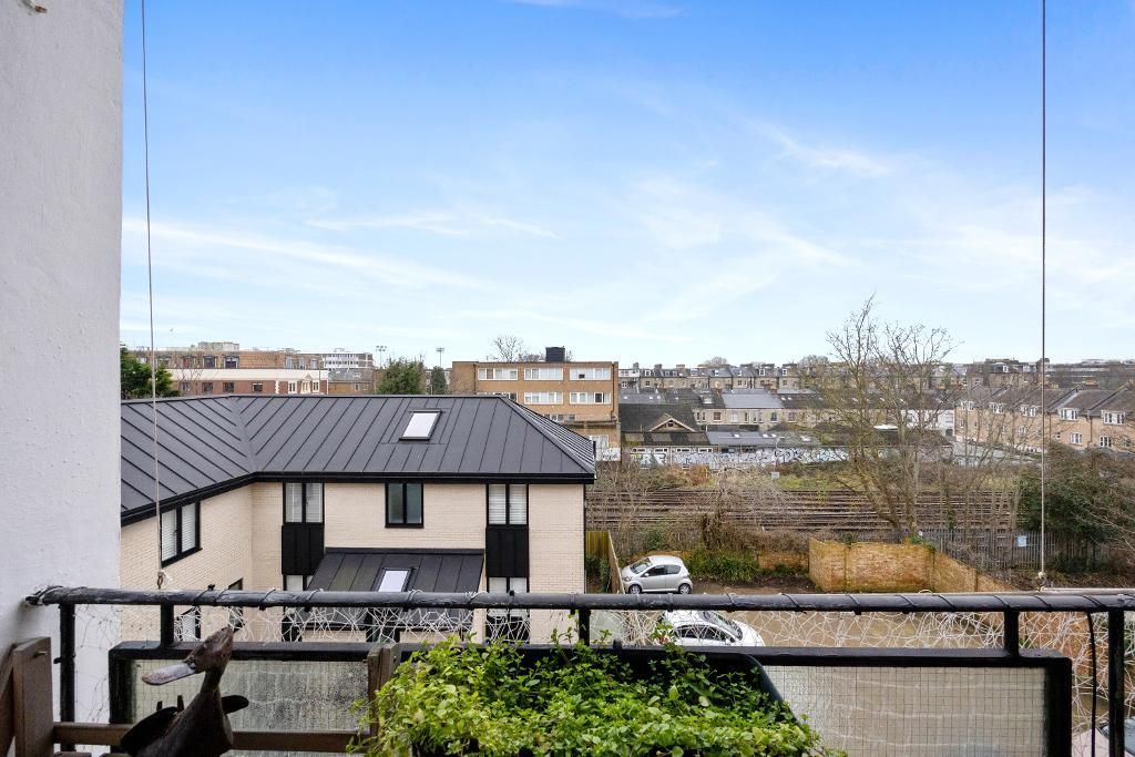 Property photo 2 of 12 Photo 2