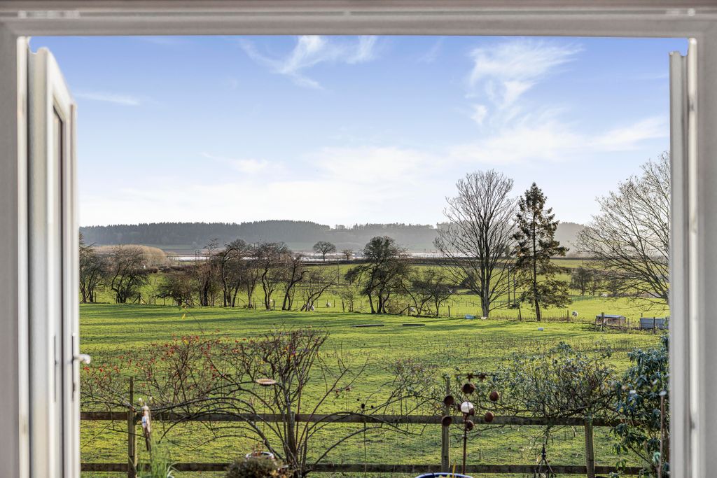 Property photo 3 of 32 10_69447