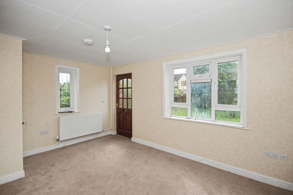 Property photo 2 of 10 Image 2
