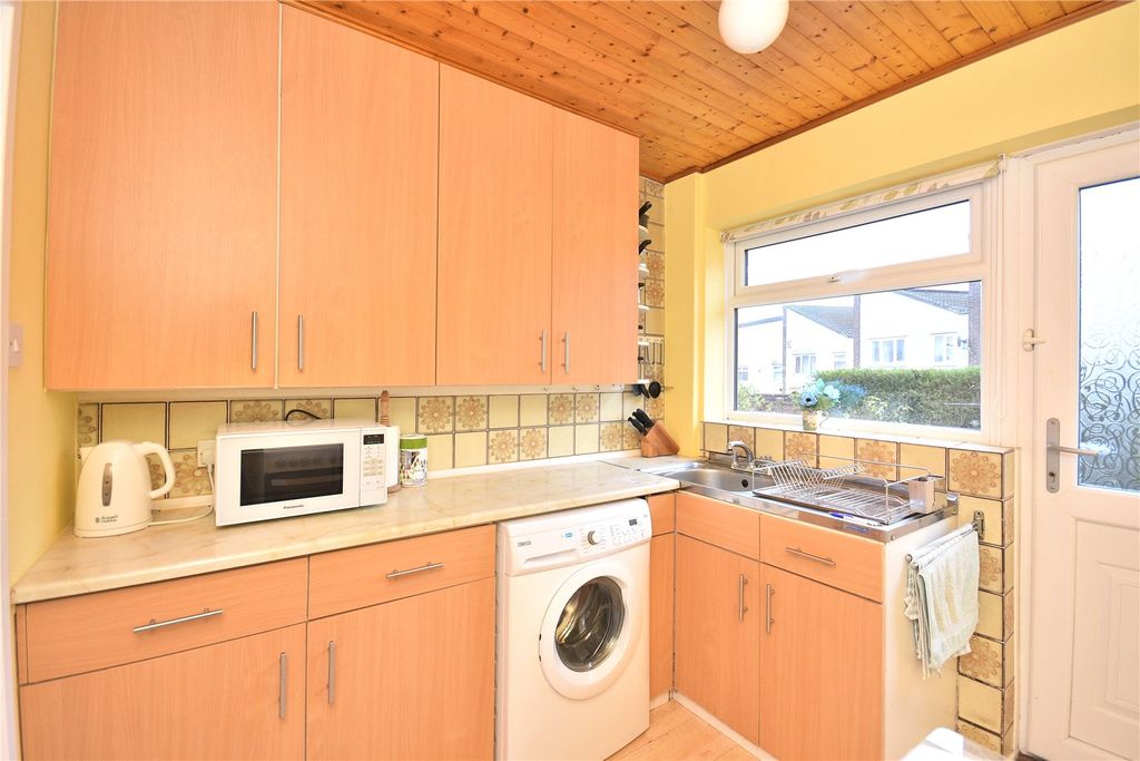 Property photo 3 of 16 Picture No. 05