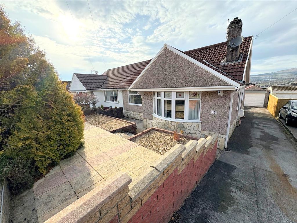 Property photo 1 of 37 Front B.Jpg