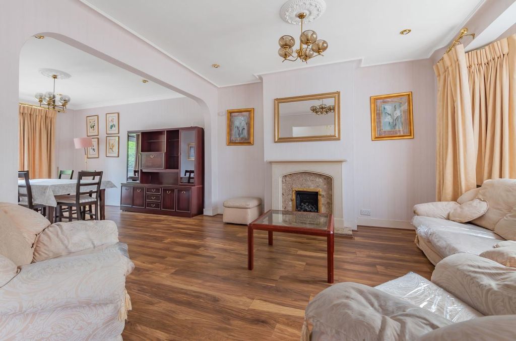 Property photo 2 of 20 854706 (2).Jpg