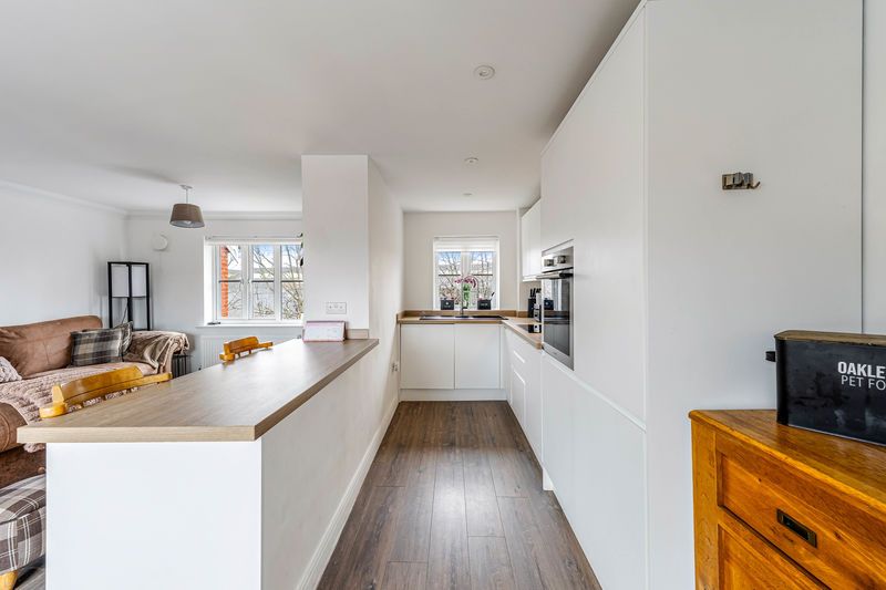 Property photo 3 of 12 Photo 5