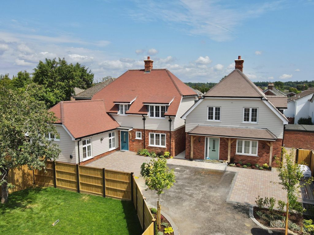 Property photo 2 of 16 2B & 2c Highfield Aerial
