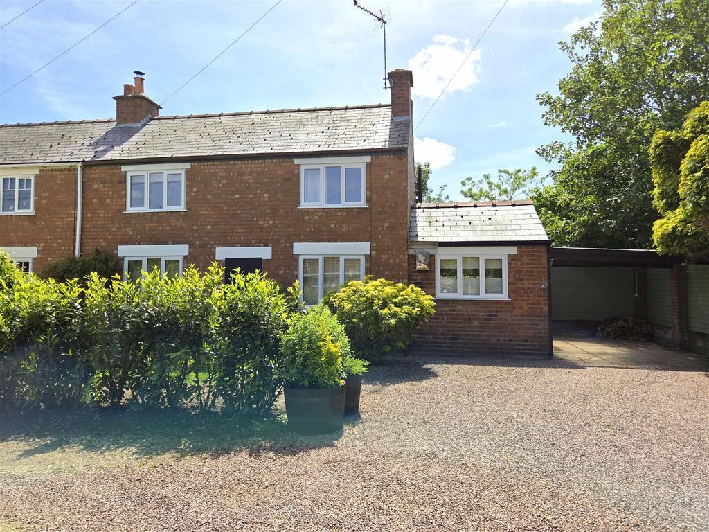 Property photo 1 of 20 Outside