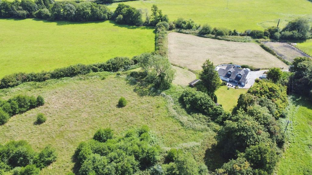 Additional image 13 of 4 bed detached house for saleCwrt Gwilym Farm, Coychurch, Bridgend CF35